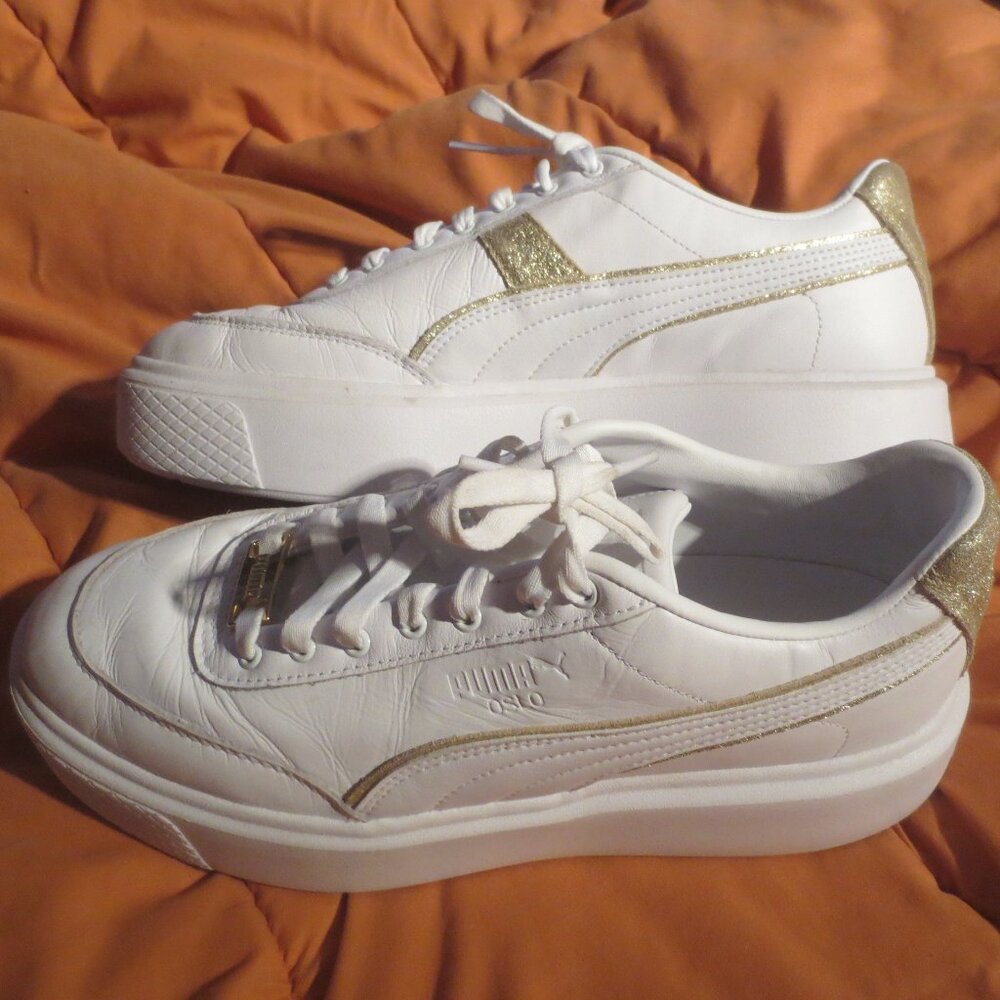 Puma Oslo Gold Low Cut Platform Sneakers - Size 11 Ladies.